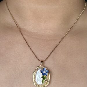 Handcrafted Pearl Floral Pendant Necklace