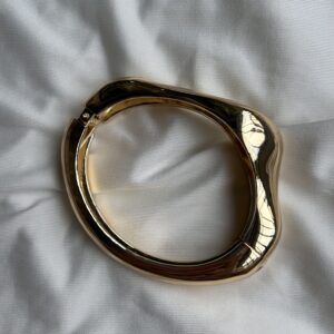 Fluid Form Anti-Tarnish Gold Bracelet