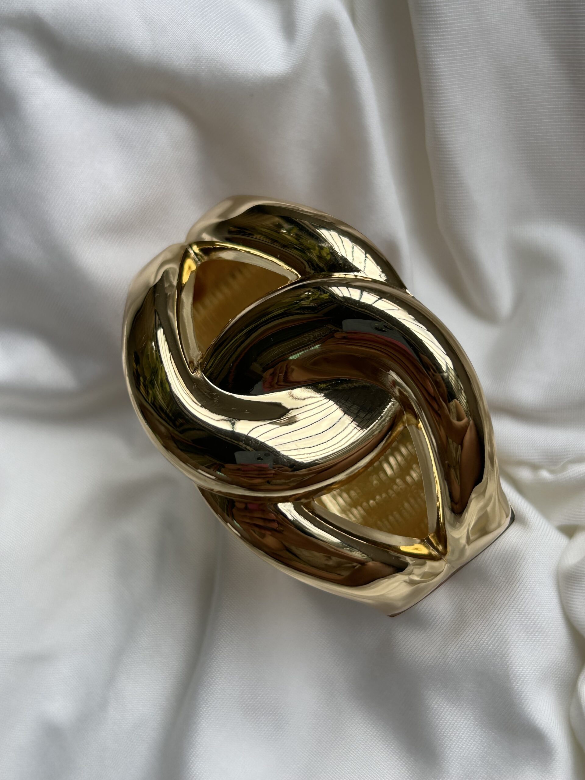 Sculpted Twist Anti-Tarnish Gold Cuff Bracelet - Image 2